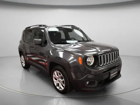 Photos of 2018 Jeep Renegade Latitude for sale in Chillicothe, MO at MAG CDJR