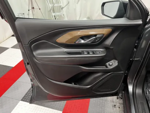More photos of 2020 GMC Terrain SLE at MAG CDJR, MO