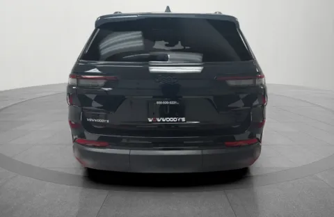 More photos of 2024 Jeep Grand Cherokee L Limited at MAG CDJR, MO