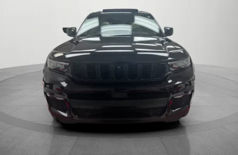 Another view of 2024 Jeep Grand Cherokee L Limited for sale in Chillicothe, MO at MAG CDJR