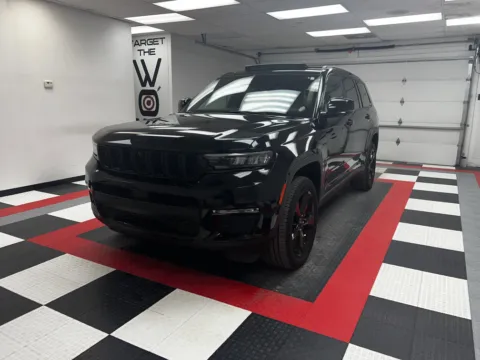 Black 2024 Jeep Grand Cherokee L Limited for sale in Chillicothe, MO