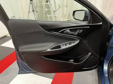 More photos of 2025 Chevrolet Malibu LT at MAG CDJR, MO