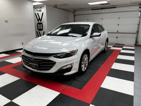 White 2025 Chevrolet Malibu LT for sale in Chillicothe, MO