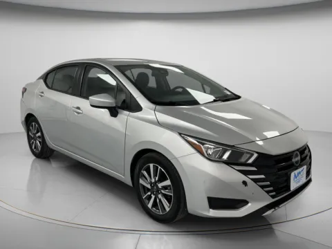 Photos of 2023 Nissan Versa SV for sale in Chillicothe, MO at MAG CDJR