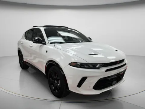 Photos of 2025 Dodge Hornet R/T Plus for sale in Chillicothe, MO at MAG CDJR