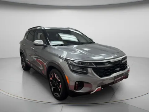 Photos of 2024 Kia Seltos SX for sale in Chillicothe, MO at MAG CDJR