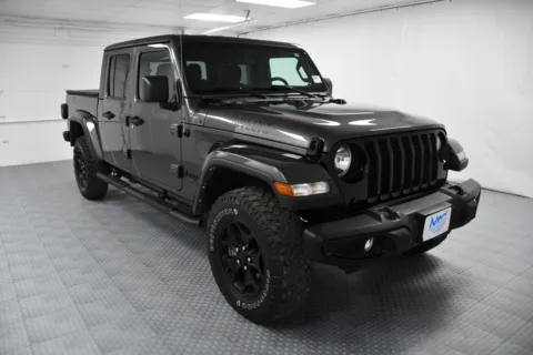 Gray 2022 Jeep Gladiator Willys for sale in Chillicothe, MO