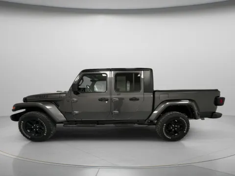 More photos of 2022 Jeep Gladiator Willys at MAG CDJR, MO