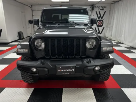 Photos of 2022 Jeep Gladiator Willys for sale in Chillicothe, MO at MAG CDJR