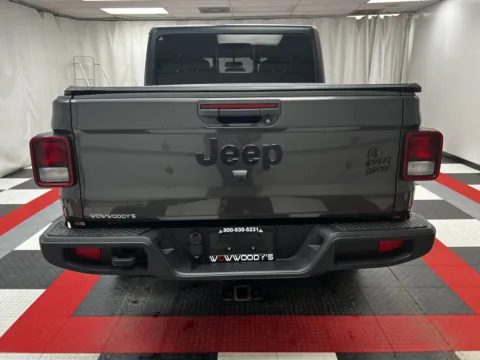 More photos of 2022 Jeep Gladiator Willys at MAG CDJR, MO