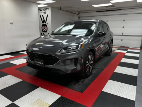 Photos of 2022 Ford Escape SE for sale in Chillicothe, MO at MAG CDJR