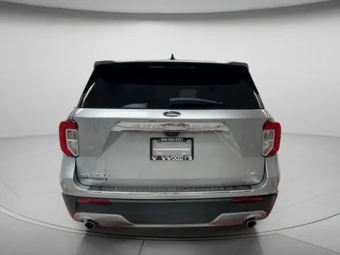 More photos of 2021 Ford Explorer Limited at MAG CDJR, MO