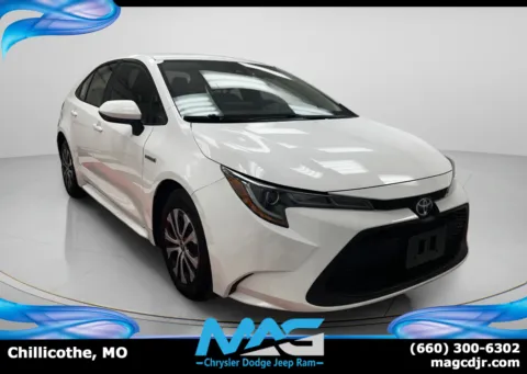 White 2021 Toyota Corolla Hybrid LE for sale in Chillicothe, MO