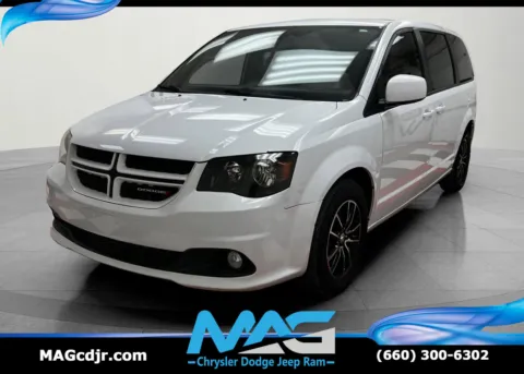 White 2019 Dodge Grand Caravan GT for sale in Chillicothe, MO