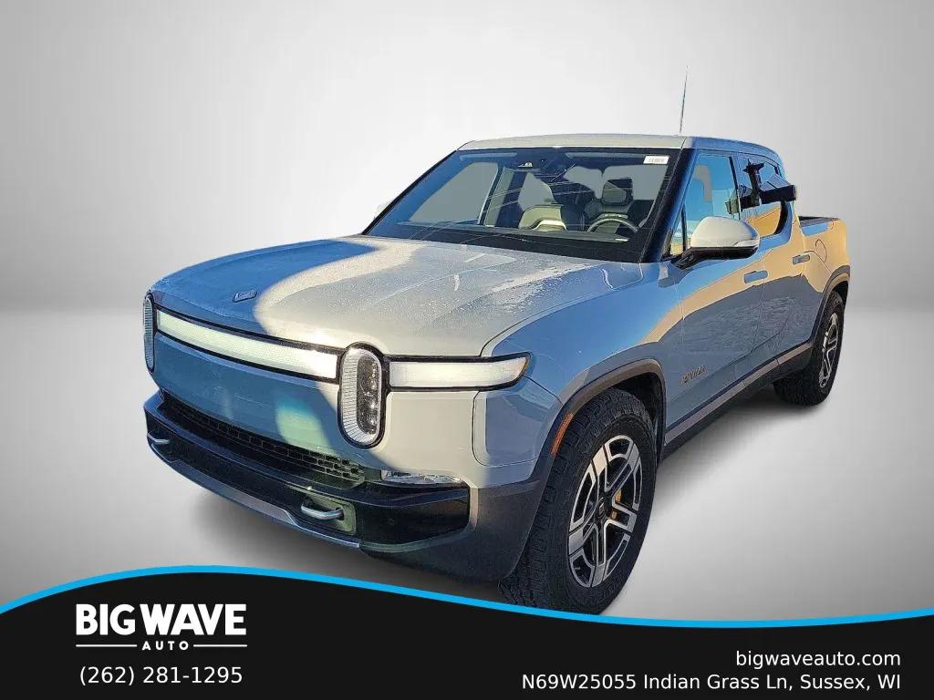 2023 Rivian R1T Adventure's photo