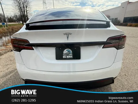 More photos of 2023 Tesla Model X Standard Sport Utility 4D at Big Wave Auto, WI