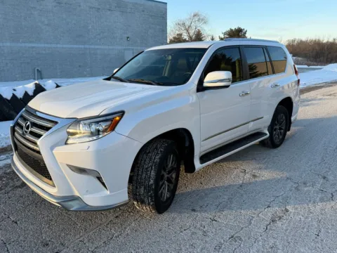Another view of 2017 Lexus GX 460 for sale in Sussex, WI at Big Wave Auto