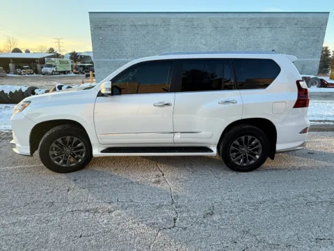 Photos of 2017 Lexus GX 460 for sale in Sussex, WI at Big Wave Auto
