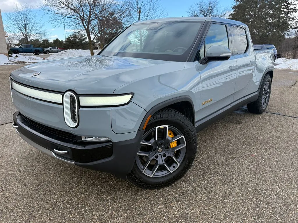 2023 Rivian R1T Adventure for sale in Sussex, WI