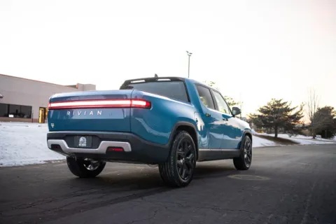 More photos of 2023 Rivian R1T Adventure at Big Wave Auto, WI