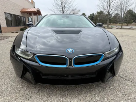 Photos of 2015 BMW i8 for sale in Sussex, WI at Big Wave Auto