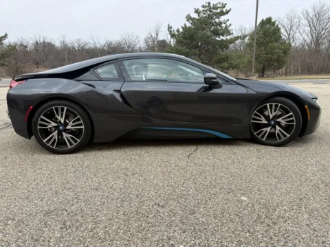 More photos of 2015 BMW i8 at Big Wave Auto, WI