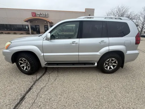 Photos of 2008 Lexus GX 470 for sale in Sussex, WI at Big Wave Auto