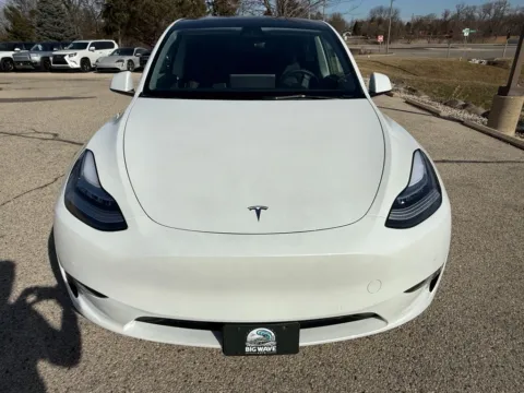Photos of 2021 Tesla Model Y Long Range for sale in Sussex, WI at Big Wave Auto