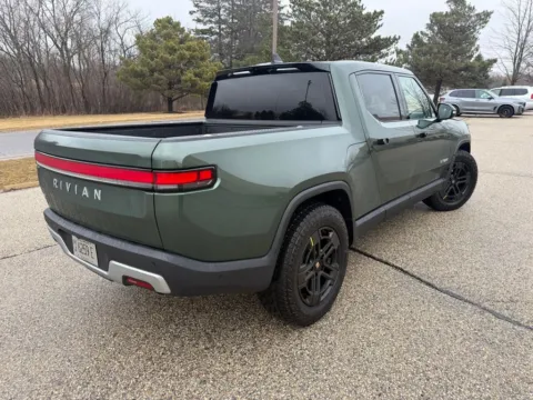 More photos of 2023 Rivian R1T Adventure Dual Motor Perf Large Pack at Big Wave Auto, WI