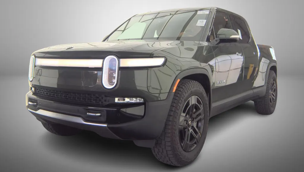 2023 Rivian R1T Adventure Dual Motor Perf Large Pack for sale in Sussex, WI