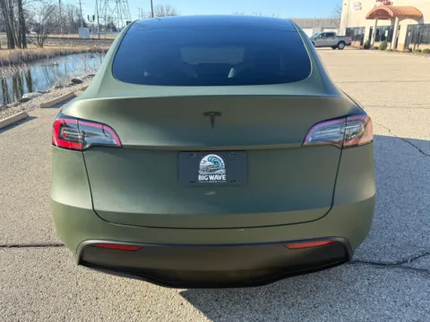 More photos of 2023 Tesla Model Y Long Range at Big Wave Auto, WI