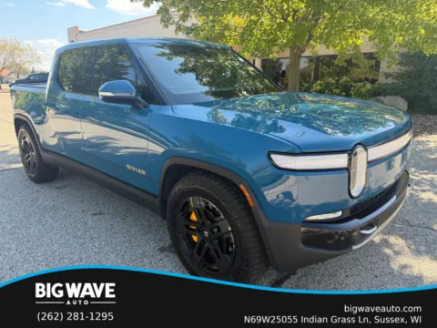 More photos of 2022 Rivian R1T Adventure Pickup 4D 4 1/2 ft at Big Wave Auto, WI