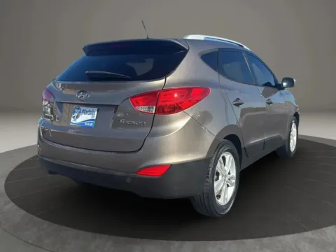 More photos of 2013 Hyundai Tucson GLS Sport Utility 4D at JT Wholesale Auto, Inc., OK