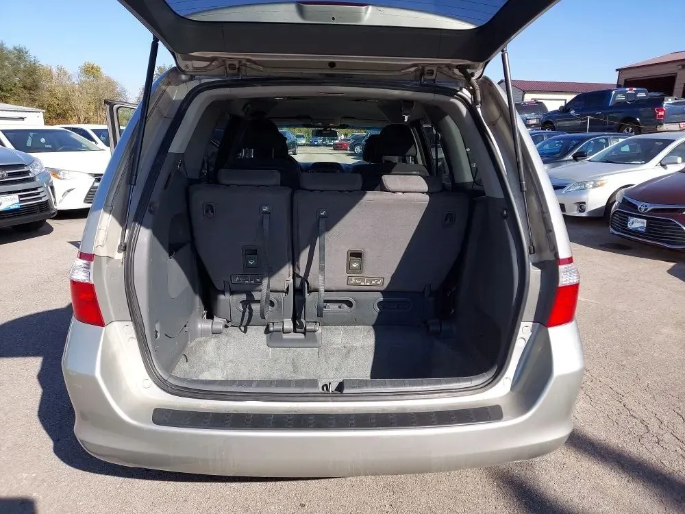 2005 Honda Odyssey EX photo 4