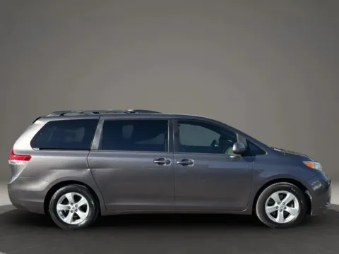 Photos of 2012 Toyota Sienna LE Minivan 4D for sale in Broken Arrow, OK at JT Wholesale Auto, Inc.