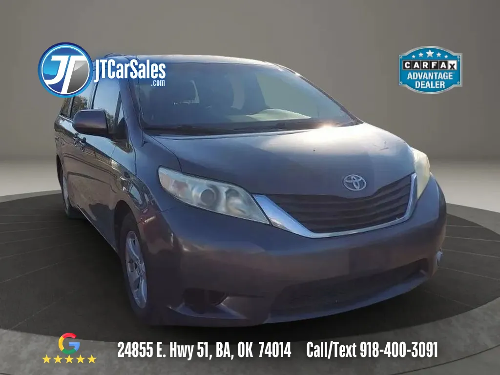 Gray 2012 Toyota Sienna LE Minivan 4D for sale in Broken Arrow, OK