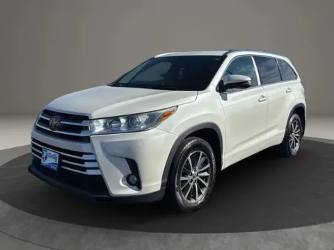 More photos of 2018 Toyota Highlander XLE Sport Utility 4D at JT Wholesale Auto, Inc., OK