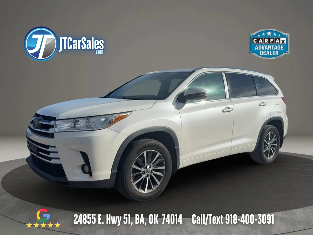 White 2018 Toyota Highlander XLE Sport Utility 4D for sale in Broken Arrow, OK