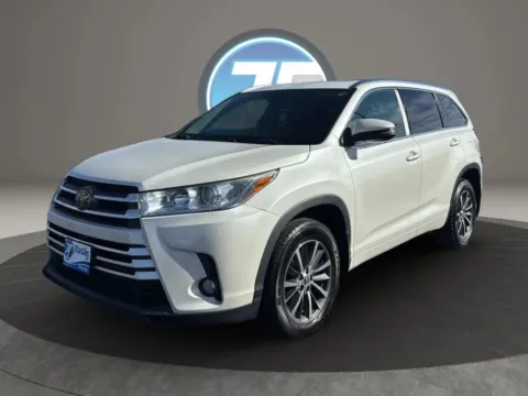 More photos of 2018 Toyota Highlander XLE Sport Utility 4D at JT Wholesale Auto, Inc., OK