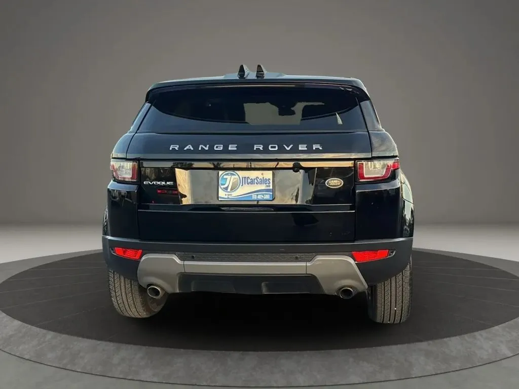 2018 Land Rover Range Rover Evoque SE Premium photo 2