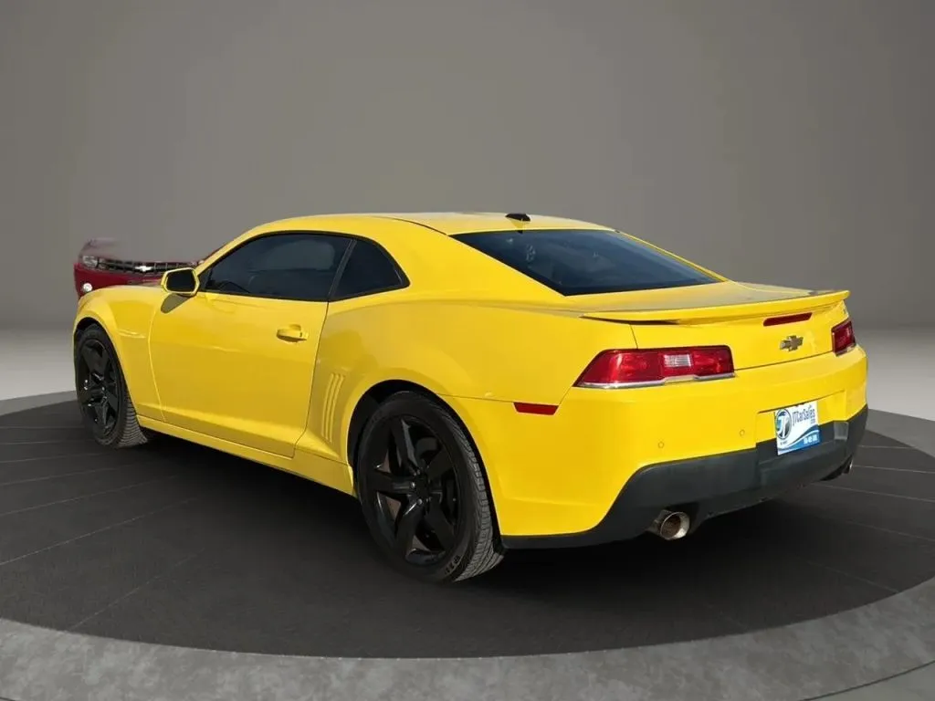 2015 Chevrolet Camaro SS Coupe photo 4