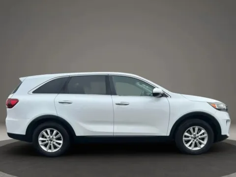 More photos of 2019 Kia Sorento LX Sport Utility 4D at JT Wholesale Auto, Inc., OK