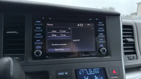 More photos of 2018 Toyota Sienna LE Minivan 4D at JT Wholesale Auto, Inc., OK