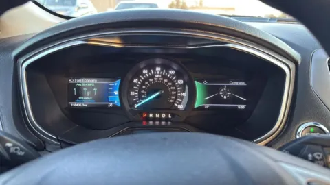 Photos of 2020 Ford Fusion SE Sedan 4D for sale in Broken Arrow, OK at JT Wholesale Auto, Inc.