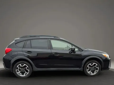 More photos of 2017 Subaru Crosstrek 2.0i Limited Sport Utility 4D at JT Wholesale Auto, Inc., OK