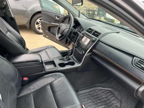 Another view of 2015 Toyota Camry LE Sedan 4D for sale in Broken Arrow, OK at JT Wholesale Auto, Inc.