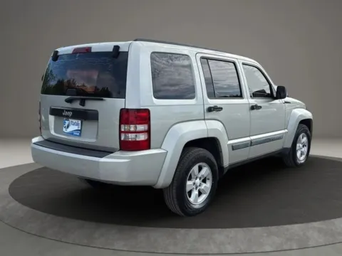 More photos of 2009 Jeep Liberty Sport Utility 4D at JT Wholesale Auto, Inc., OK