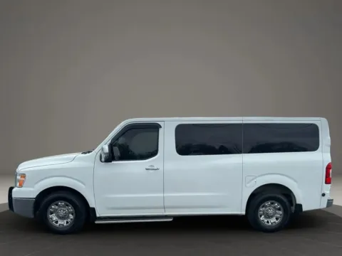 More photos of 2015 Nissan NV3500 HD Passenger SV Van 3D at JT Wholesale Auto, Inc., OK