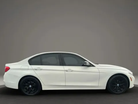 Photos of 2017 BMW 3 Series 320i Sedan 4D for sale in Broken Arrow, OK at JT Wholesale Auto, Inc.