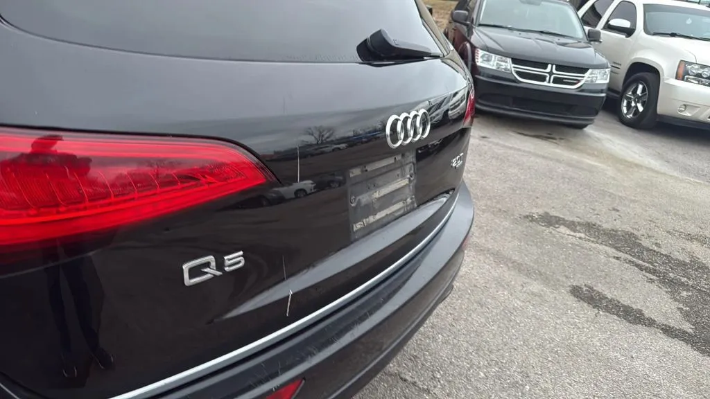 2015 Audi Q5 2.0T Prestige Hybrid TDI Premium Plus photo 4